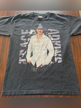 Trace Adkins Tour 2010 Concert Men’s Black Graphic T-Shirt Bayside USA Size L
